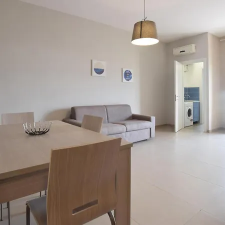 Gorgeous In With Kitchen Apartment