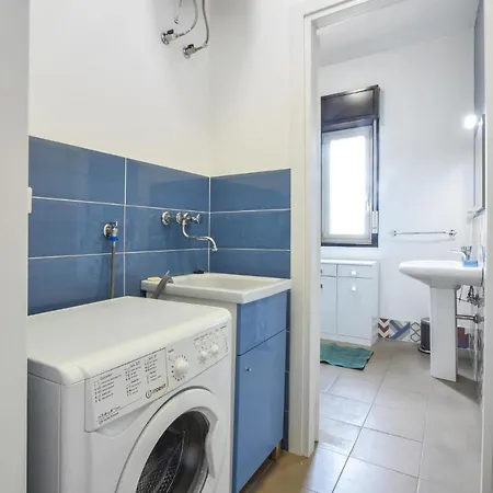 Apartment Gorgeous In With Kitchen